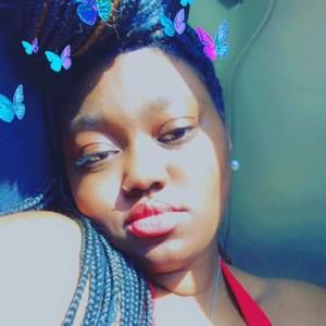 Meet your Posher, Rolanda